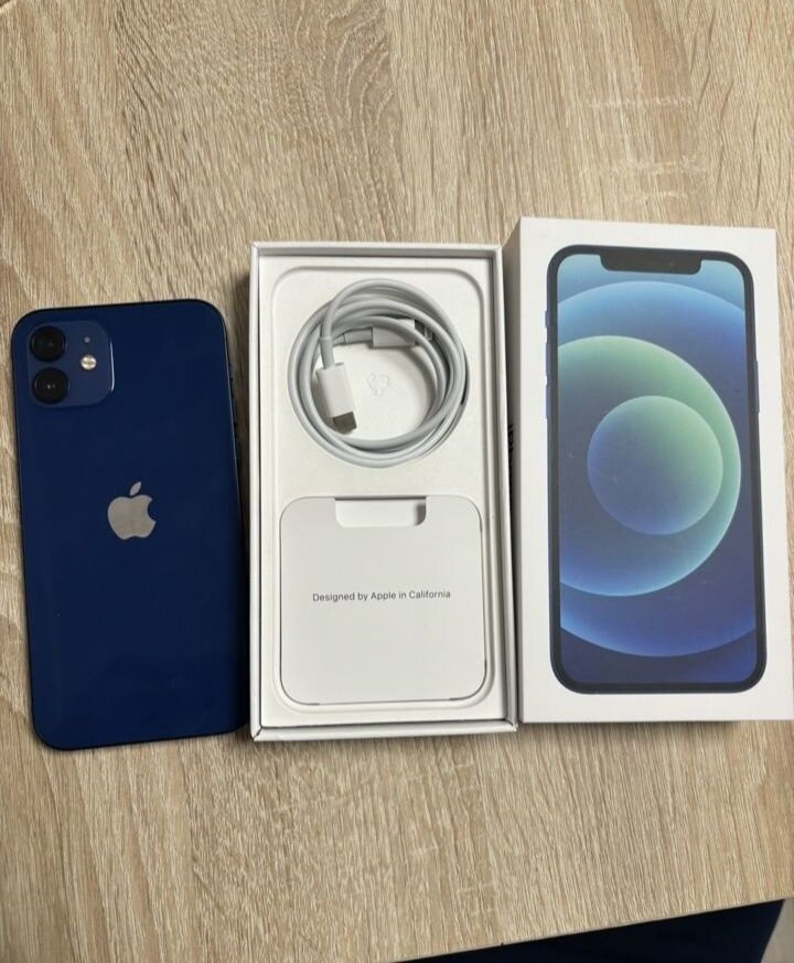 Продам IPhone 12. 128gb