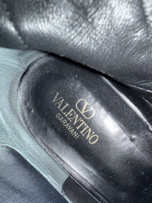 Cizme Valentino Garavani impecabile