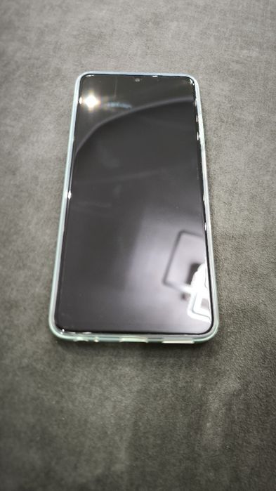 ZTE Nubia V70 12/128 NFC новый