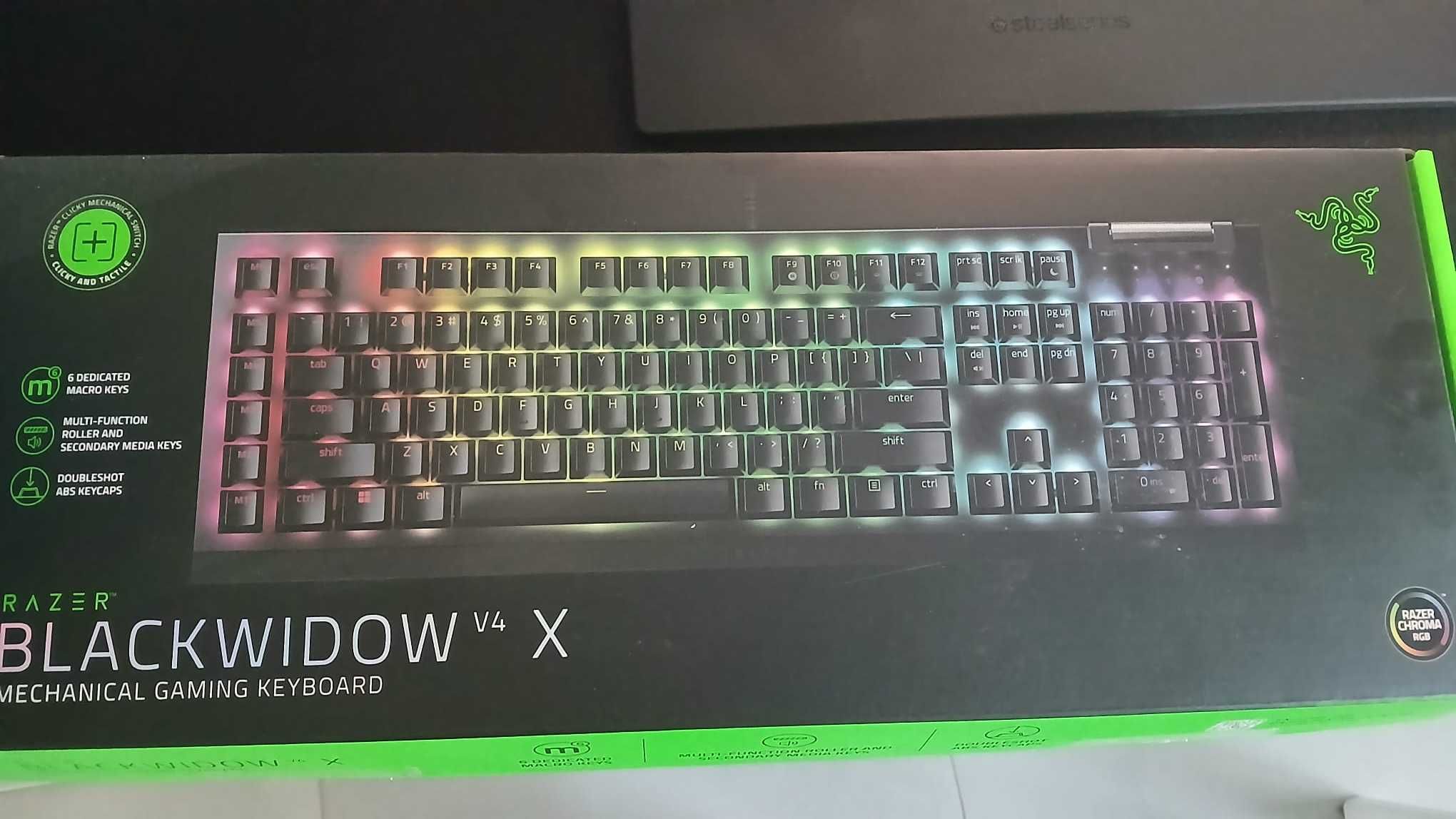 Tastatura Gaming Razer BlackWidow V4 X Green Clicky Gen 3 Mecanica