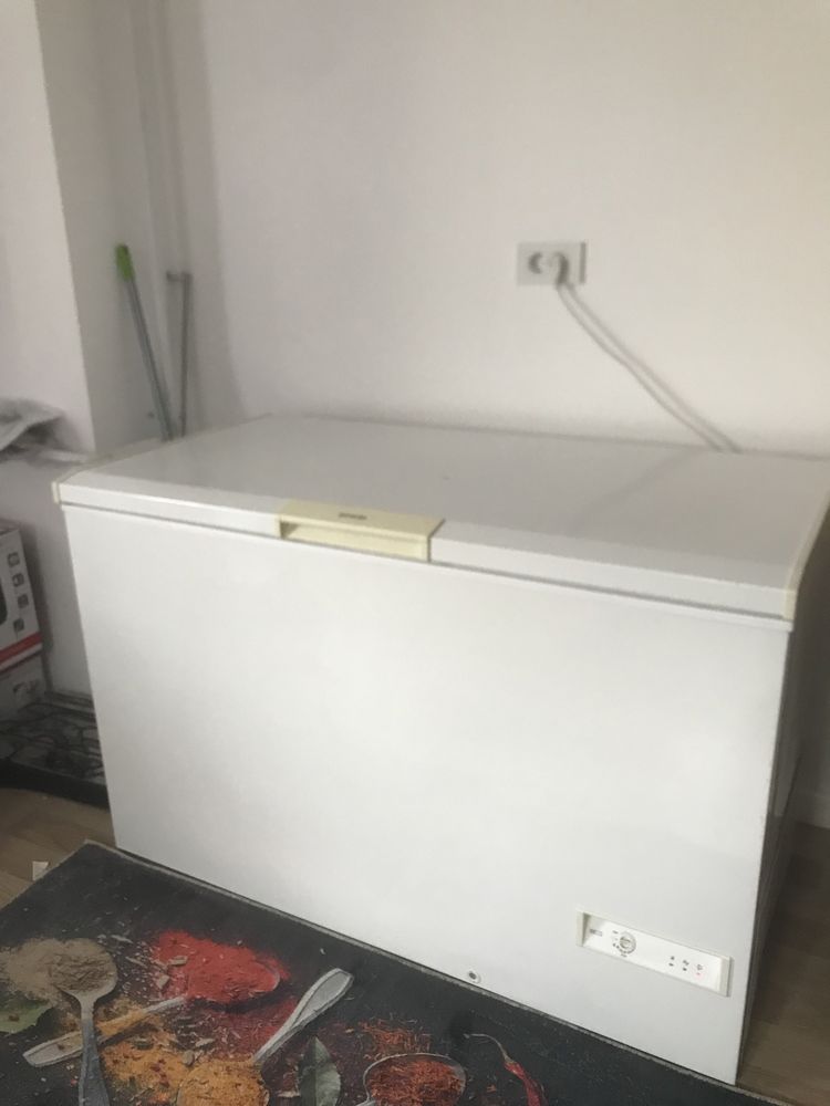 Lada frigorifera  gorenje 300l