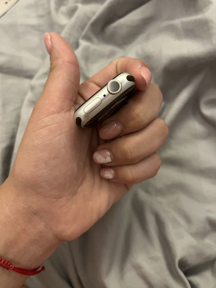 APPLE WATCH 9 41MM в гаранция