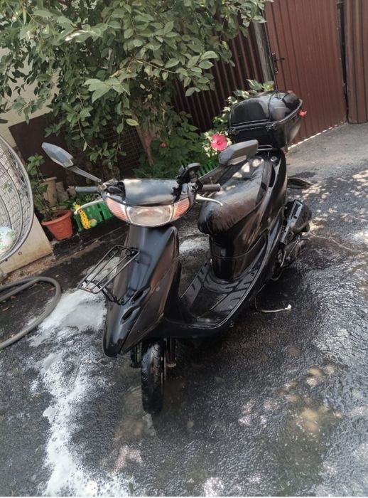 Продам мопед Honda dio F35