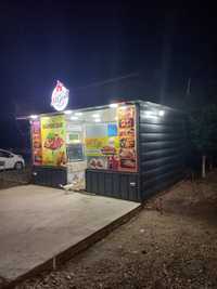 Gril kfs va fast food uchun hamma sharoiti bor lyoxki konstruktsiya te