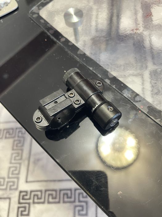 Лазер прицел за карабина или пушка