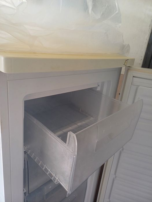 Vand congelator in perfecta stare