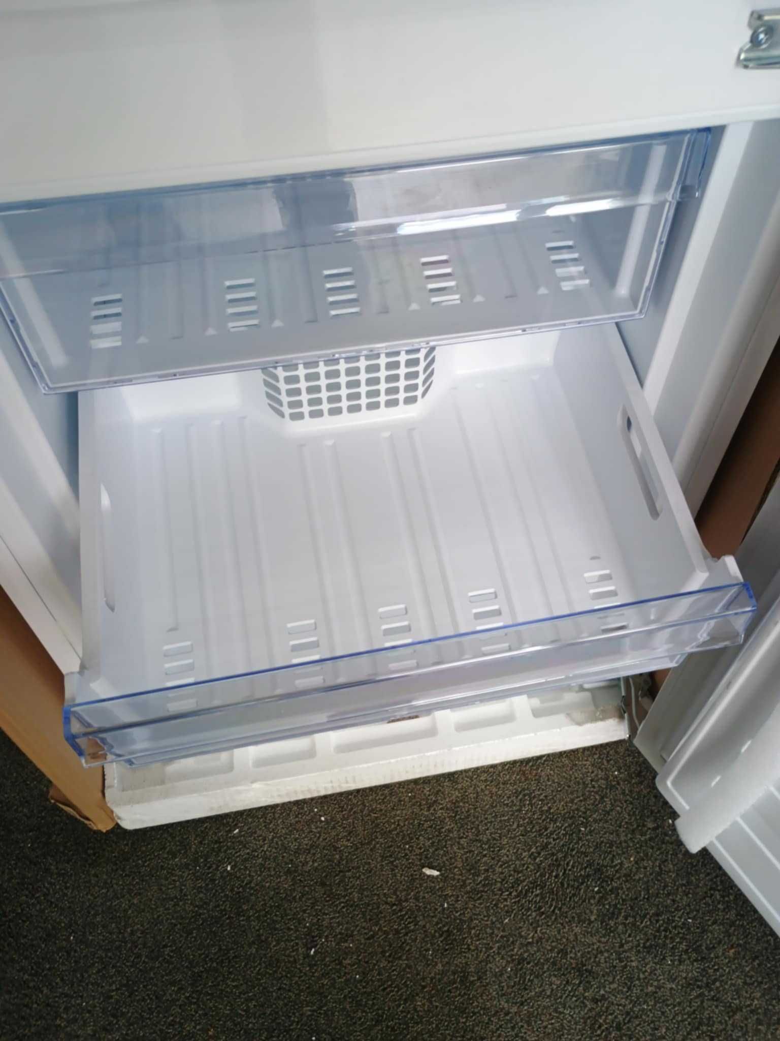 Нов Хладилник с фризер за вграждане BEKO-БЕКО 193.5 см No Frost