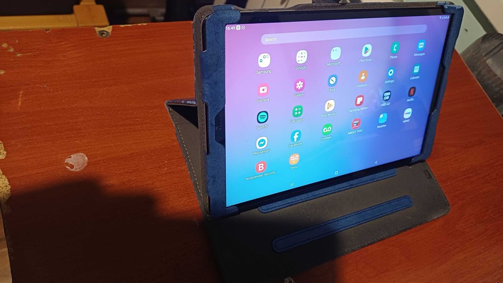 De vanzare tableta Samsung 10.1" cu SIM