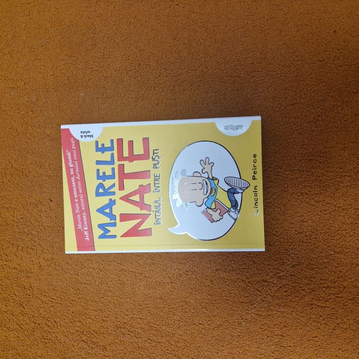 Vand cartea Marele Nate