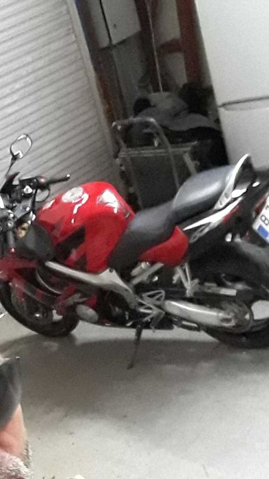 Honda cbr f4i an 2002