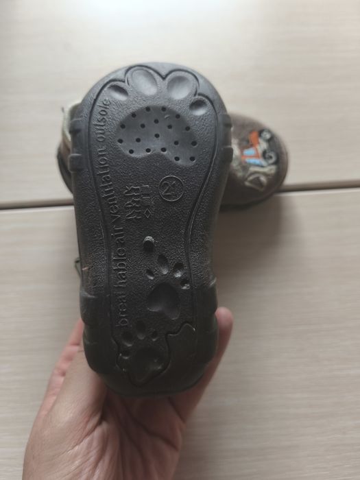 Детски пантофи 21