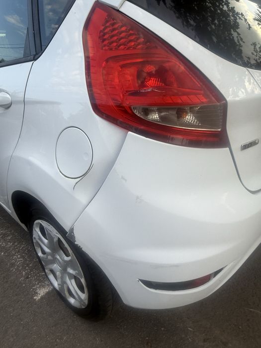 Ford fiesta 2010