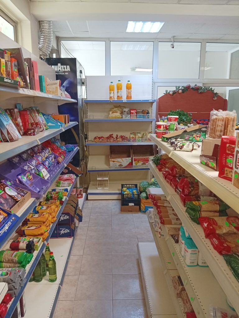 Оборудване за магазин, много добро състояние