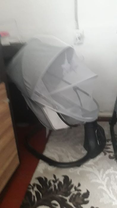 Новый электронный шезлонг для младенцев — не пользовались!