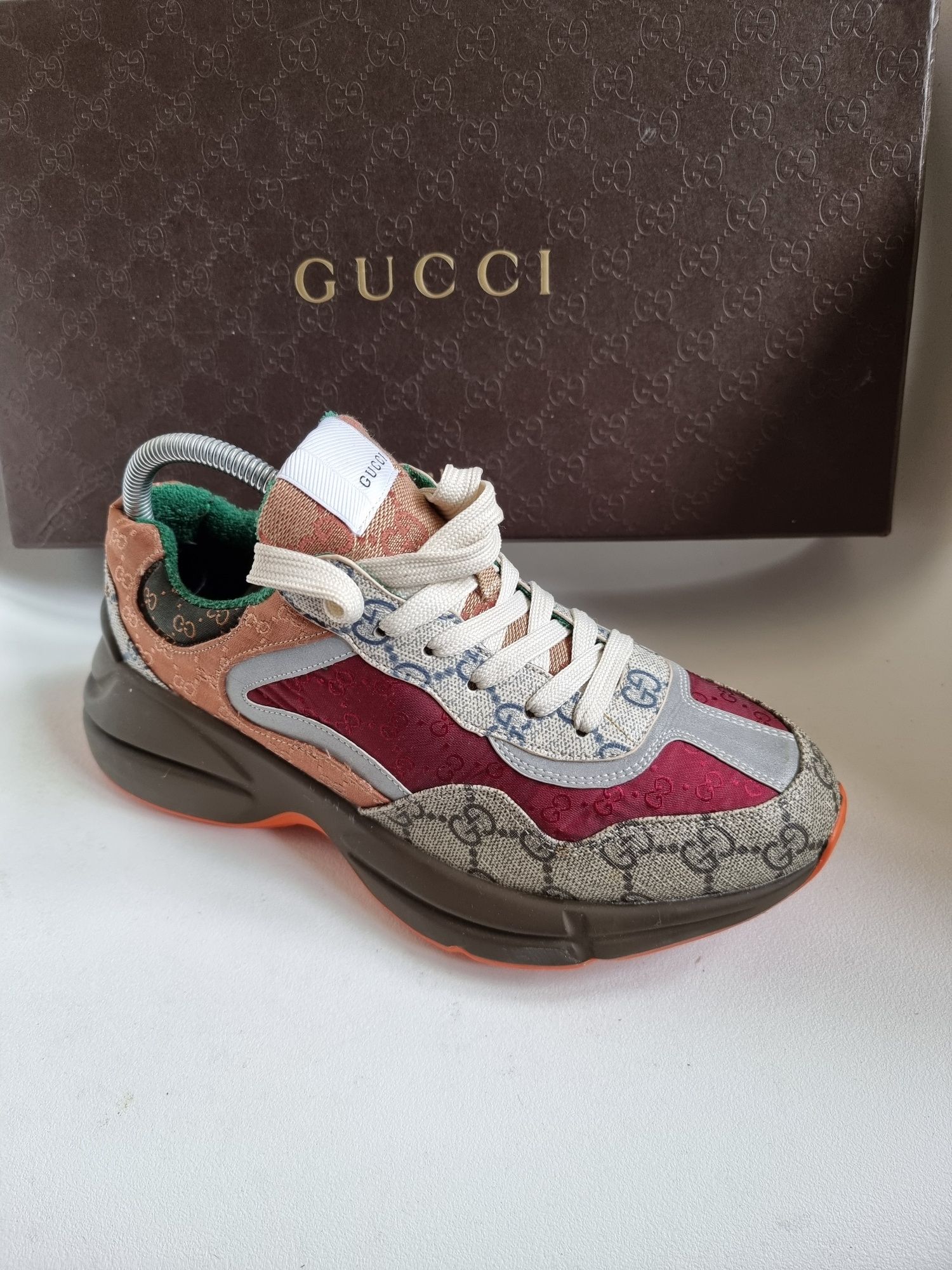 Adidasi Gucci pt femei nr 39 made in Italy sneakers