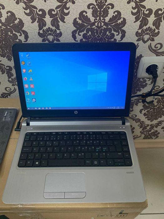 Лаптоп HP ProBook 430 G3, 8 RAM, 128 SSD, Windows 11