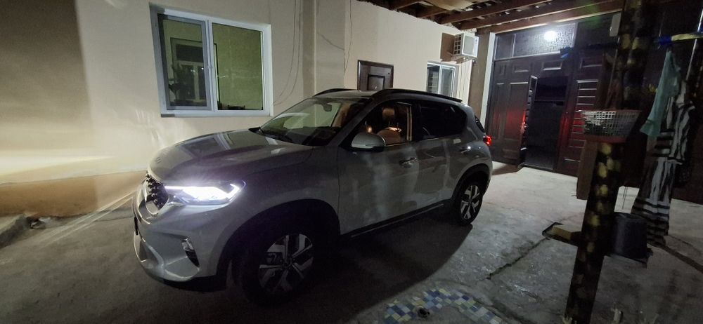 Продам киа сонет 2024 года пробег 11000