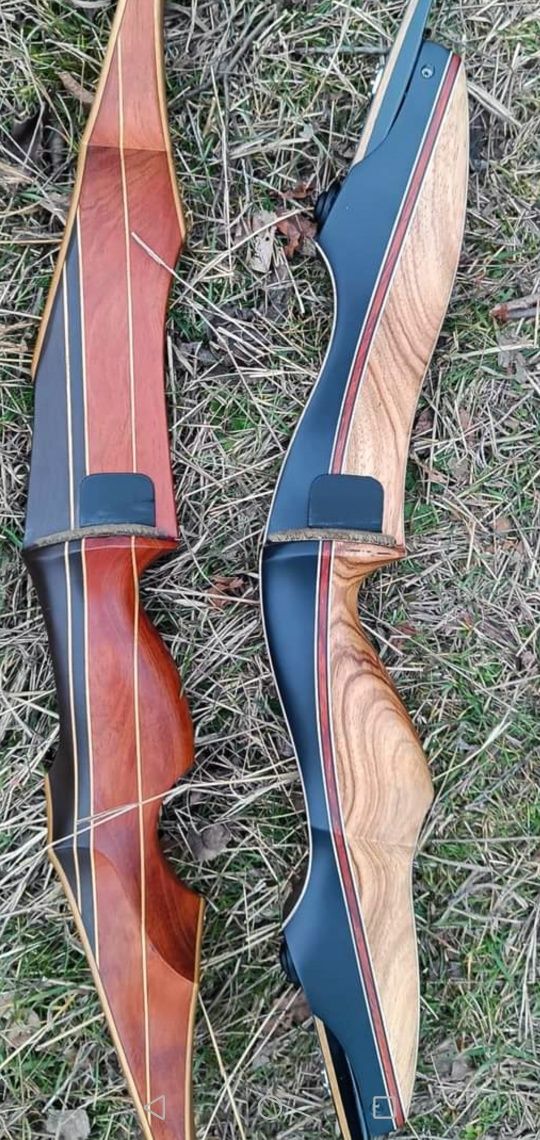 Bodnik custom Redman 50lbs arc cu săgeți recurve