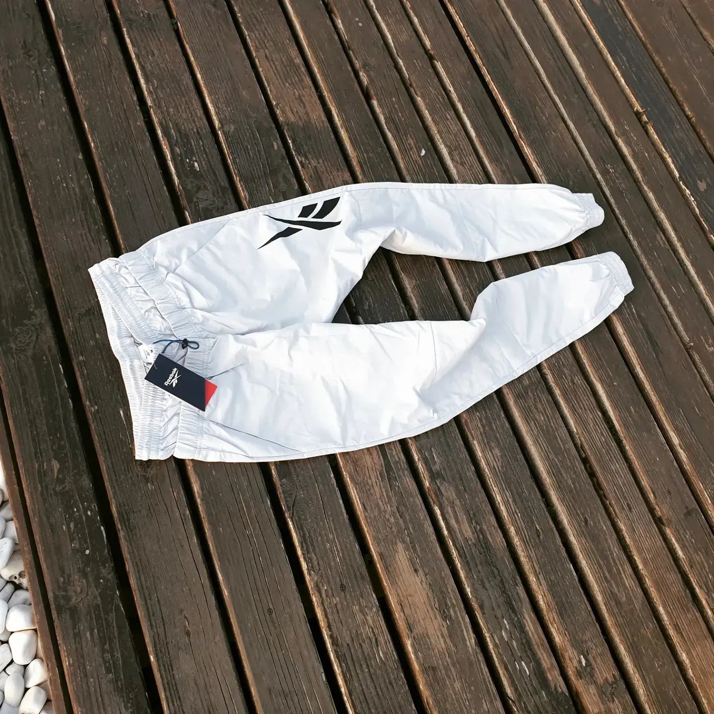 Уникално дамско долнище Reebok размер XL висока талия бял цвят спорт