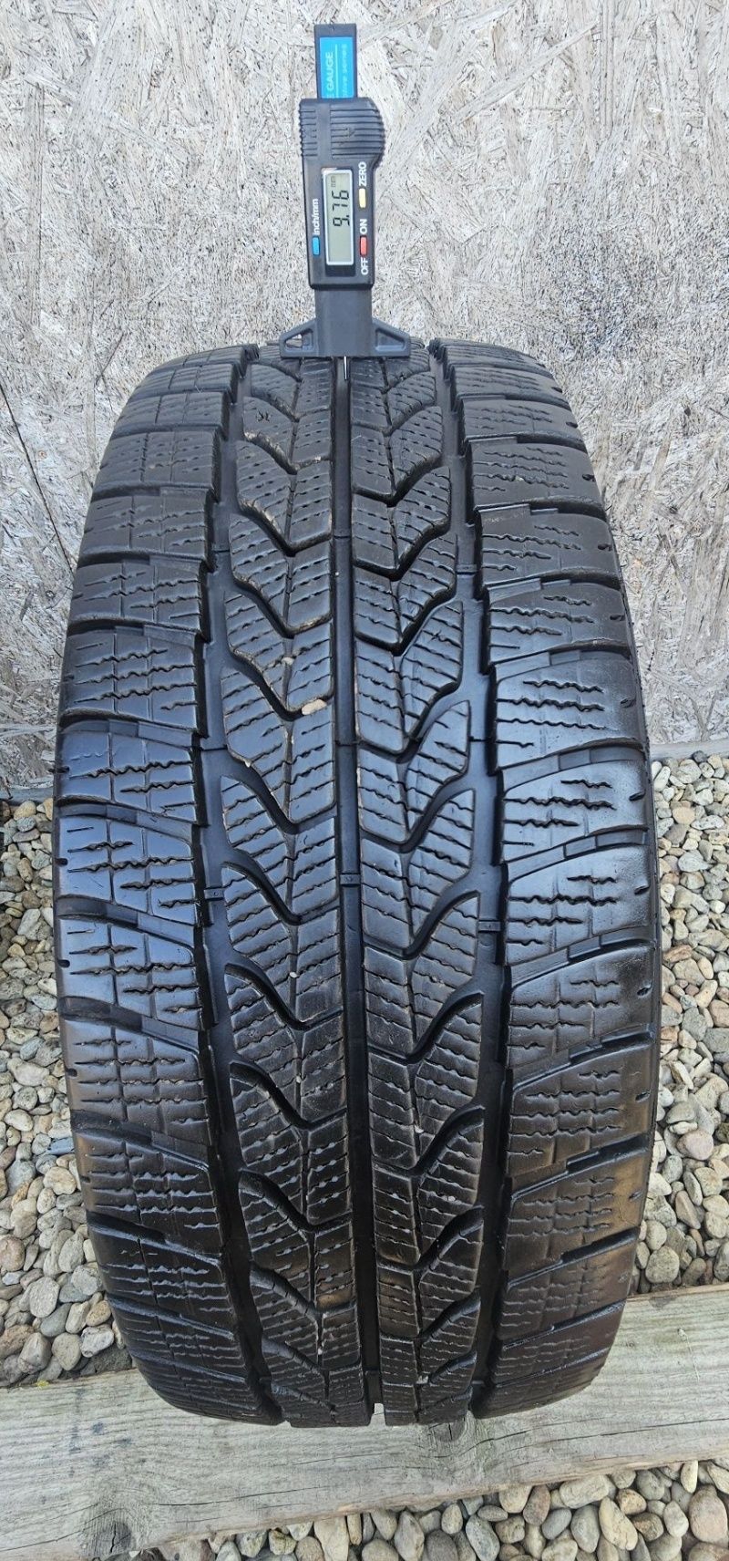 Anvelopa Michelin  255/50 R19 107V Goodyear 235/65 R16C 115/113