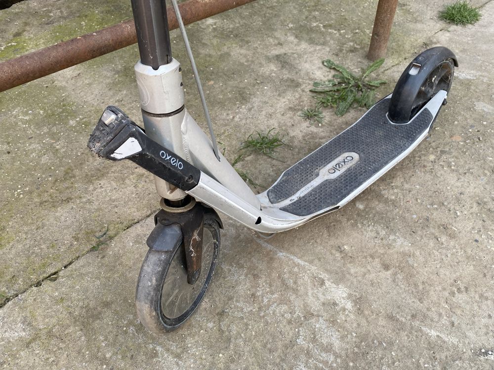 Trotineta Oxelo Town 9 uzată