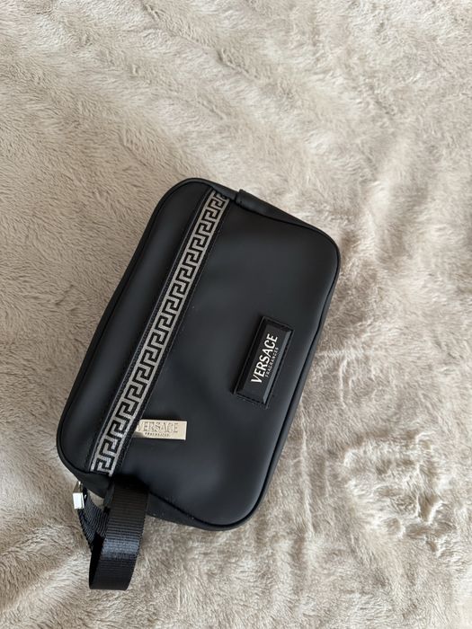 Чисто нова чанта Versace Fragrances