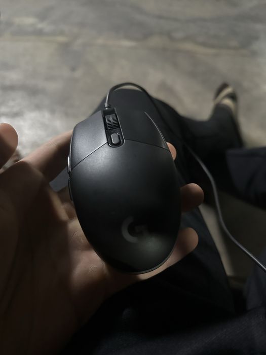 Logitech G102 игровая мышка