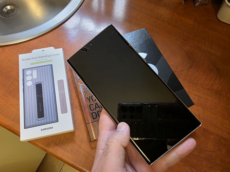 Samsung Galaxy S22 Ultra 512GB, 5G, Dual Sim, White, la pachet + bonus