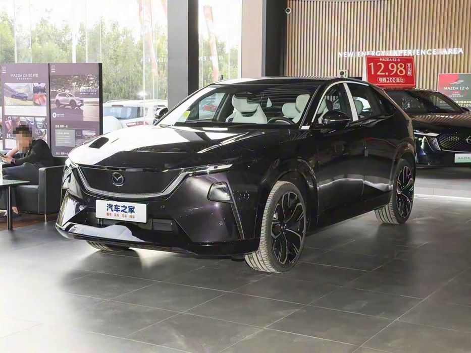 Mazda EZ60 Katta model