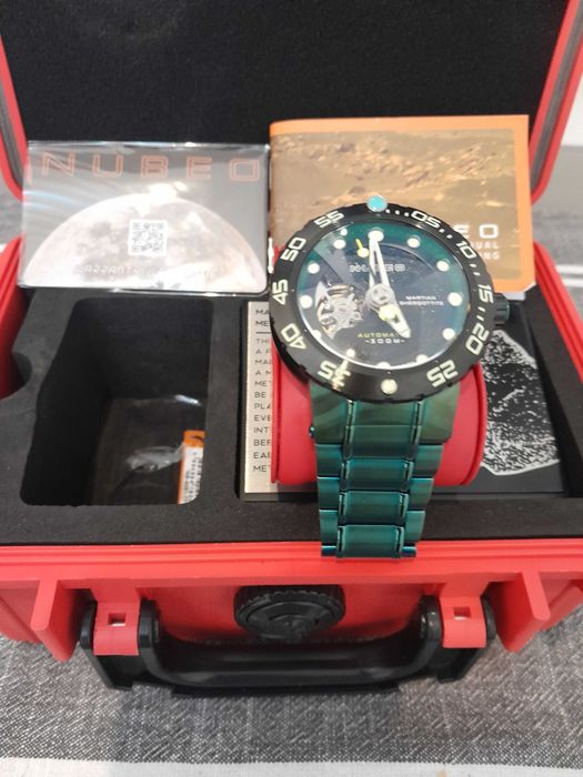 Ръчен часовник лимитед едишън