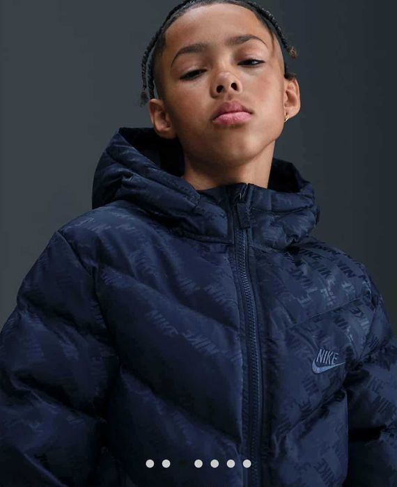 Оригинално яке на Найк/Nike! 159/170см., водоустойчиво