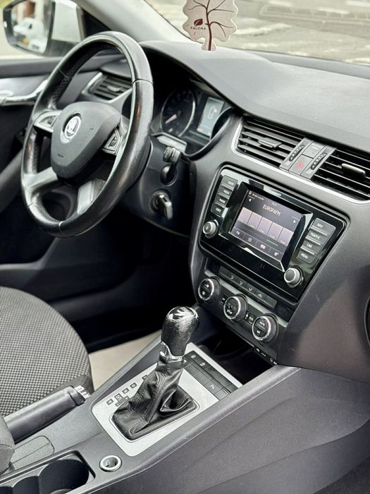 Skoda Octavia 1.6 tdi DSG