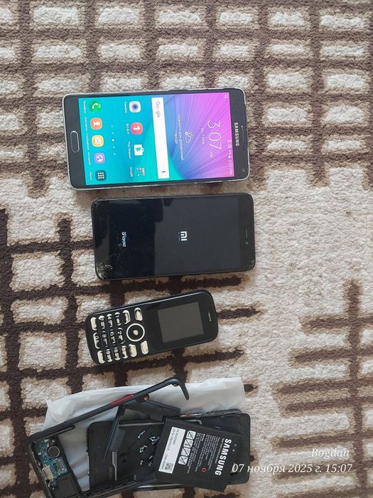 самсунг нот4,xiaomi,простой и один на запчати