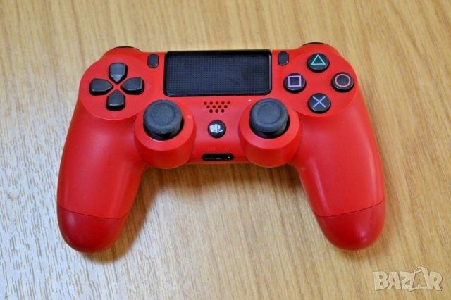 Червен PS4 джойстик за PlayStation