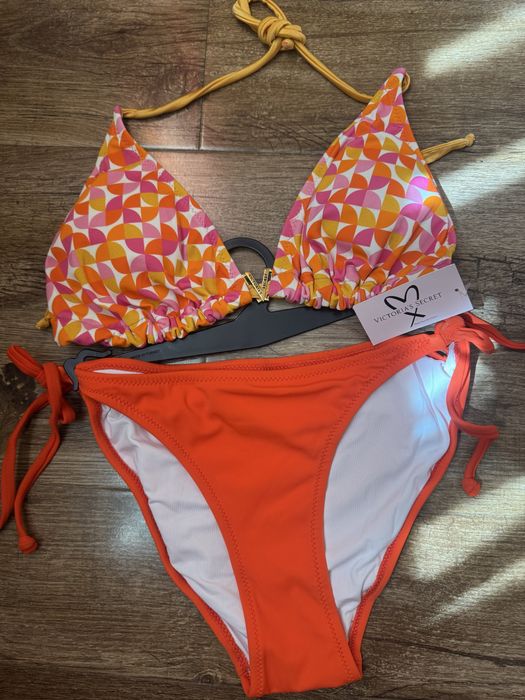 costum de baie foarte frumoase