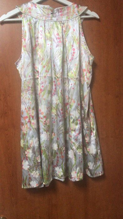 Vand bluza noua satin