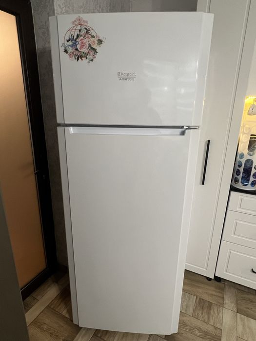Hotpoint Ariston frigider perfect functional