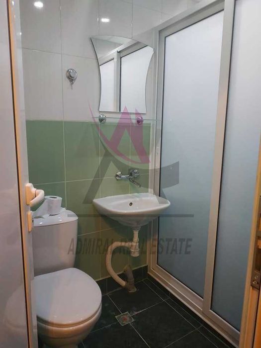 Продава се Тристаен апартамент в Варна, ЖП Гара - 74 кв.м за 2082 €/кв.м - Снимка #8