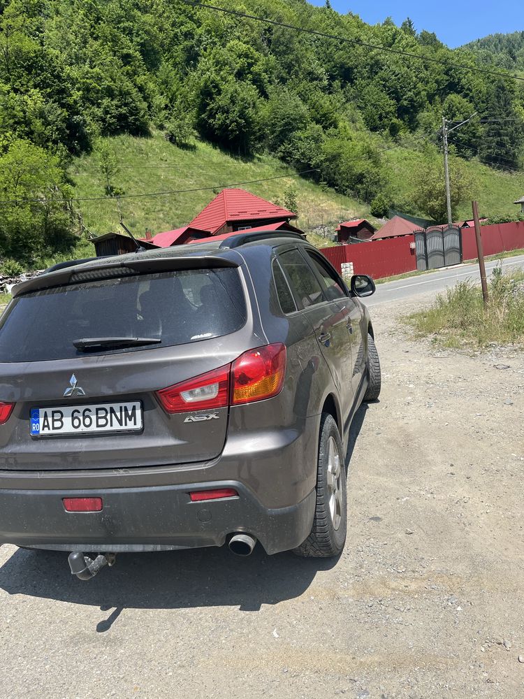 Vand masina Mitsubishi Asx