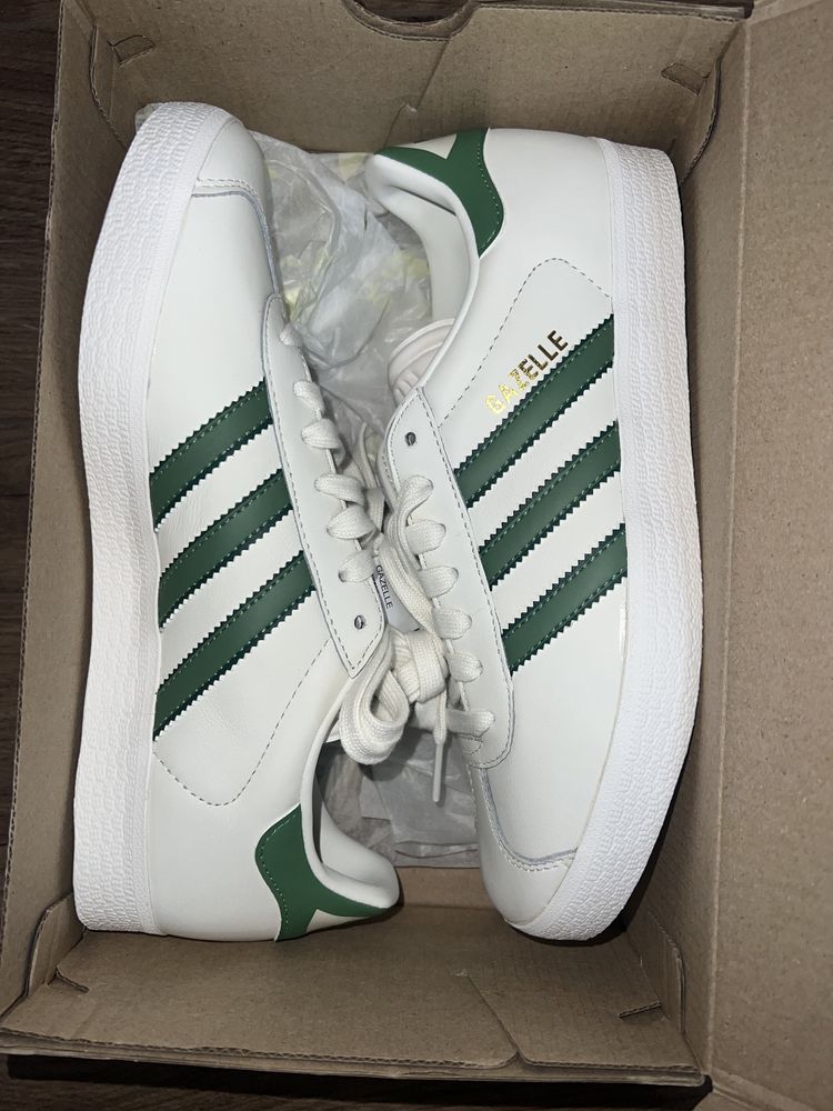 Adidas gazelle celtics