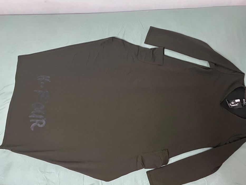 Vând rochie damă modernă