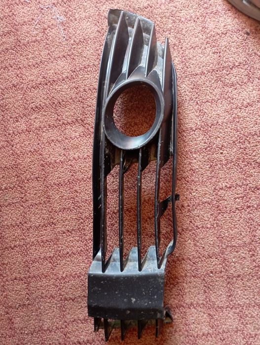 Автозпчасти, на бампер