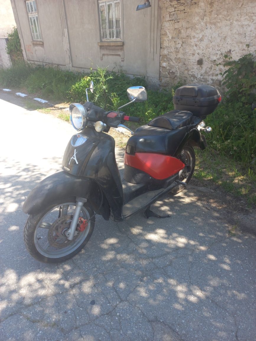 Aprilia Scarabeo 150 НА ЧАСТИ