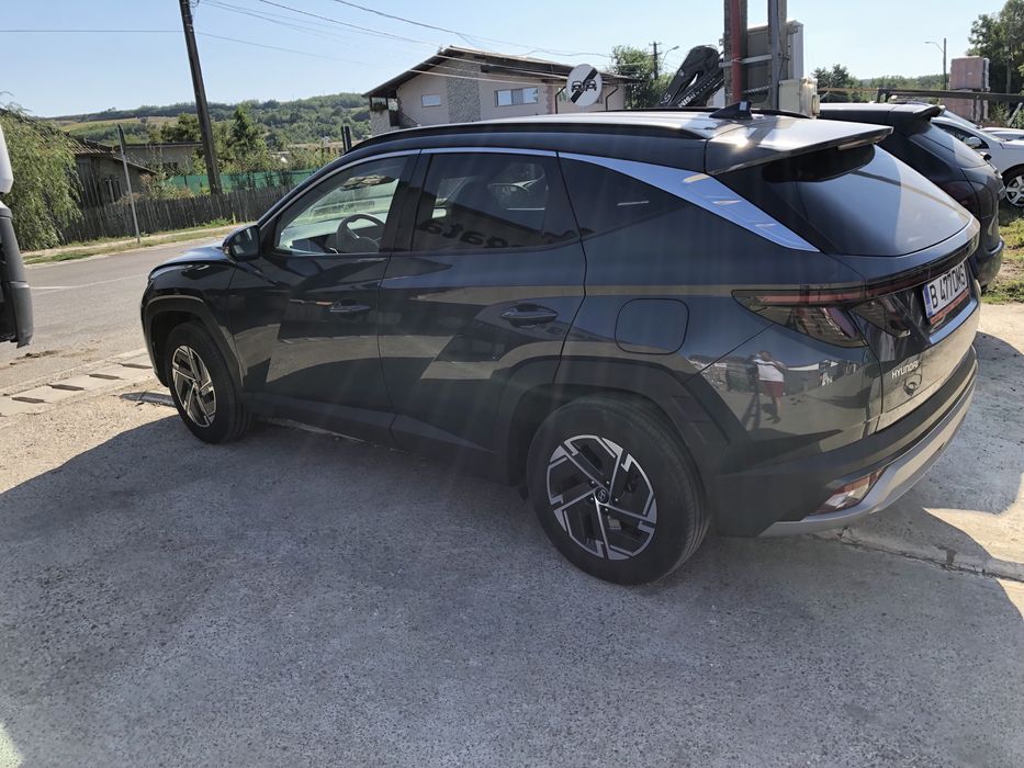 Hyundai tucson 08.2024 hibrid 1.6 predare leasing