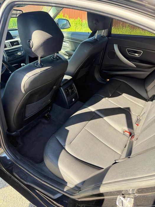 Bmw F30 sport line 2013 2.0d