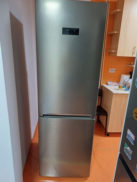 Combina Frigorifica  Beko RCNE560E40ZXBN