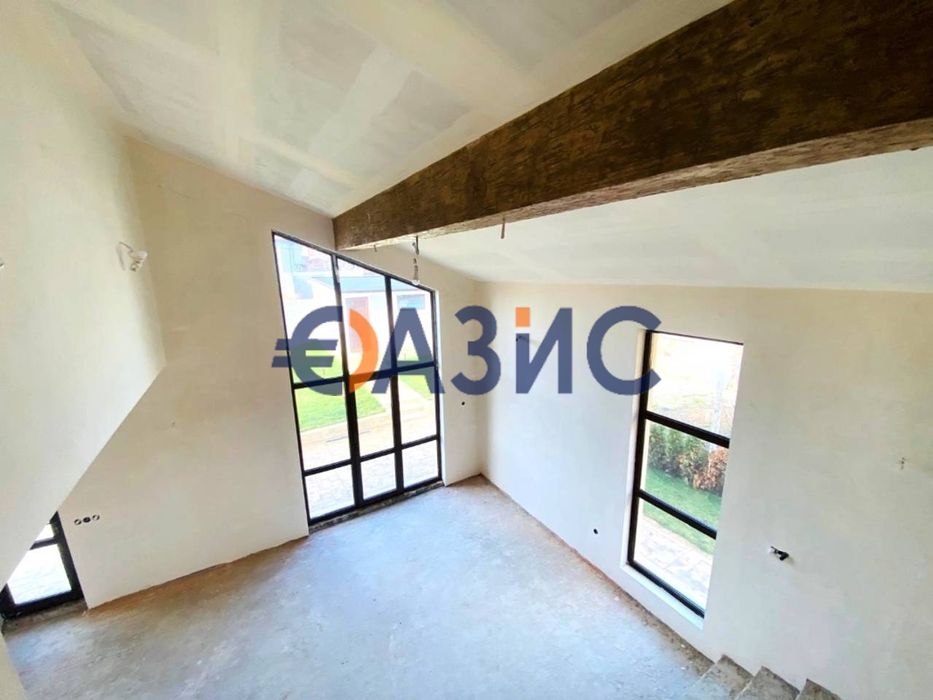 Продава се Многостаен апартамент в с. Тънково, Област Бургас - 164 кв.м за 1464 €/кв.м - Снимка #5