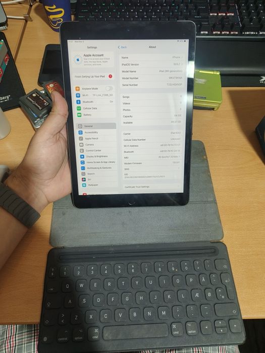 Ipad 9 64gb wiFi si 4g husa originala