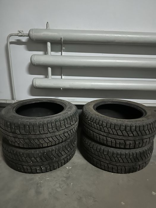Шины новые шипованные
