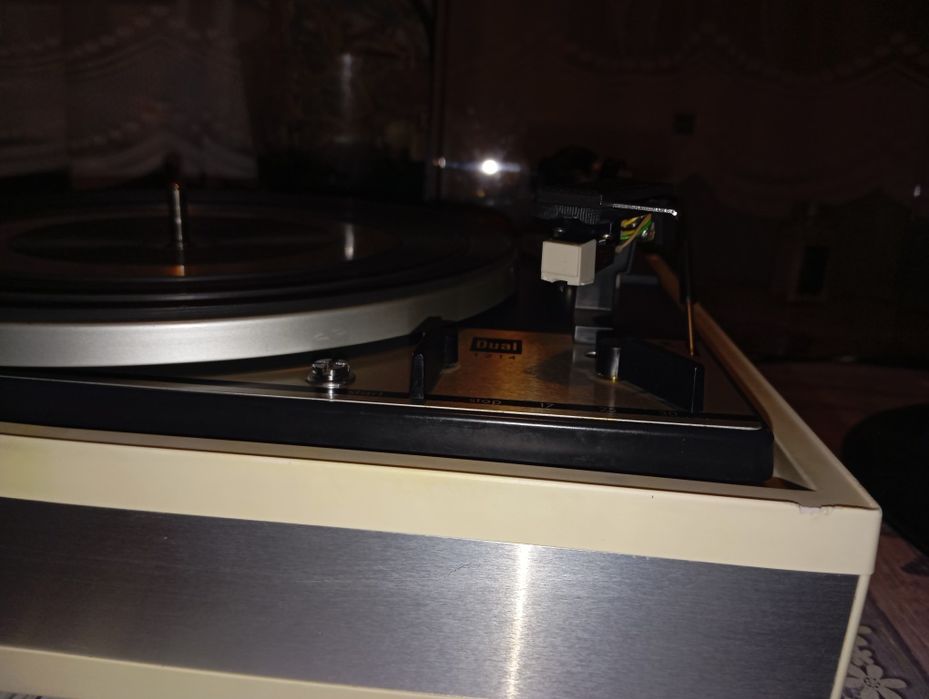 Грамофон Duual 1214